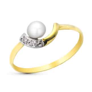 Sortija Oro Amarillo Con Perla De 4,5 Mm Y Circonitas. Ancho: 6,5 Mm